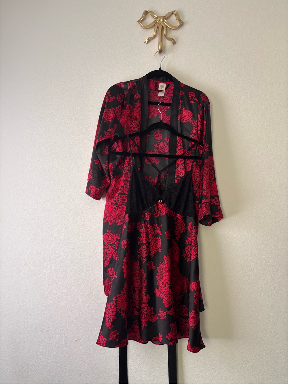 In Bloom Black Satin Robe with Red Floral Print and Matching Chemise
